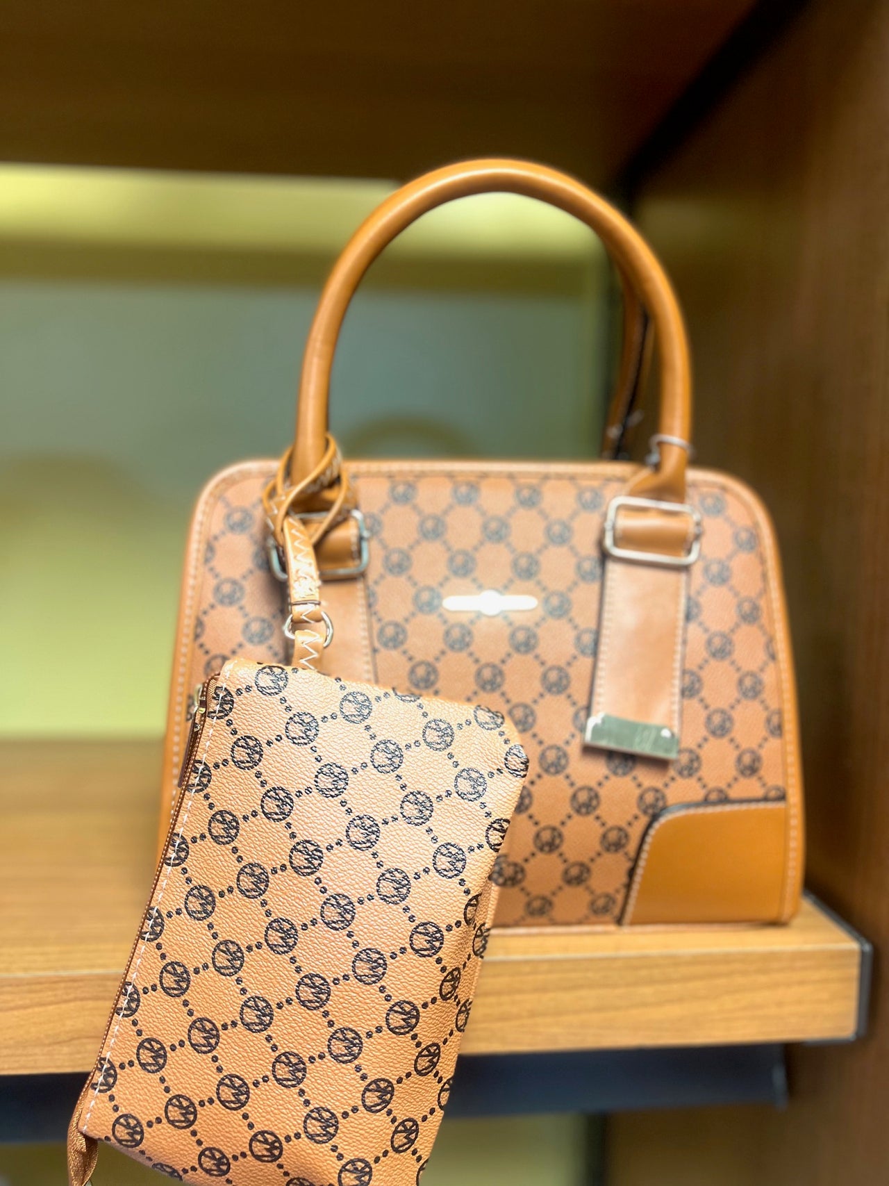 PEANUT BROWN WALLET PURSE